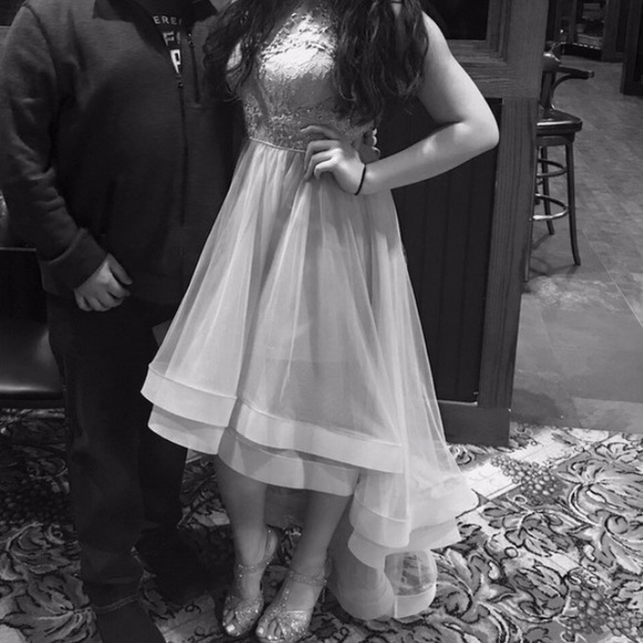 Prom Dress - Picture 2 of 9